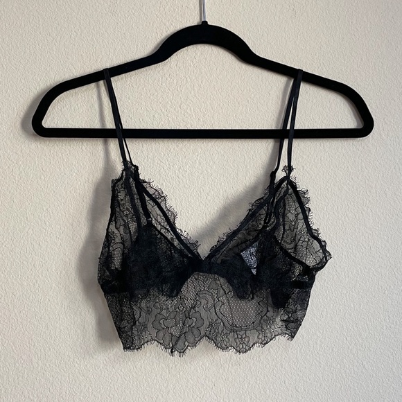 Princess Polly KC top - Picture 2 of 3